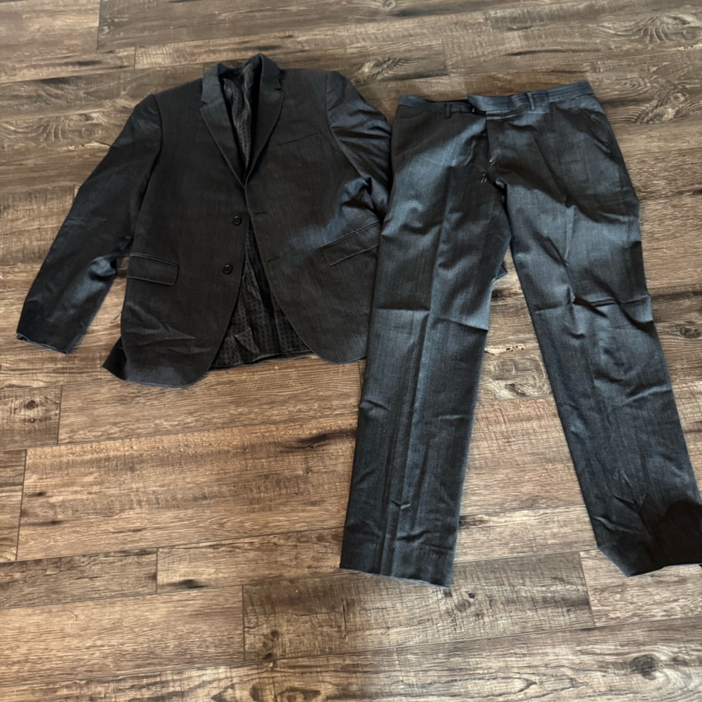 Men’s SAND suit